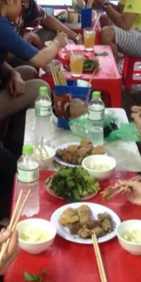 Small Group Hanoi Street Food Tour with a Real Foodie